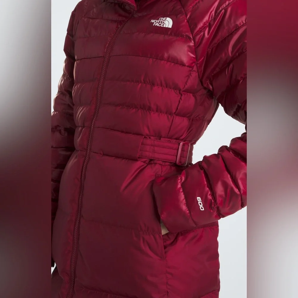The North Face The Ruby Water Repellent 600 fill power Down Parka,SZ Small, $300